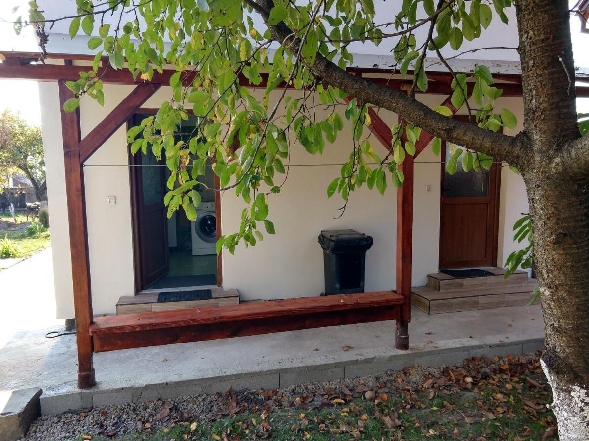 Vendel Guesthouse Lutoasa 外观 照片
